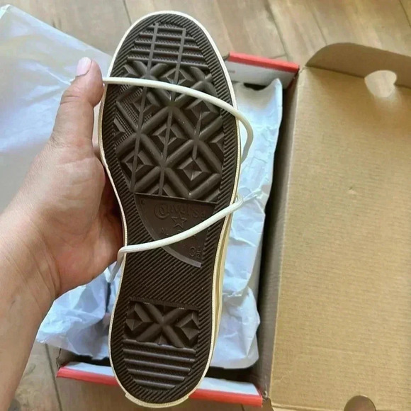 NIB Converse Chuck 70 Sneakers in Gray and Pink Women’s Sz 5.5 - Picture 8 of 10